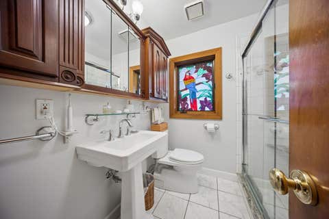 Tiny photo for 6647 N Crawford Avenue, Lincolnwood, IL 60712 (MLS # 12719370)