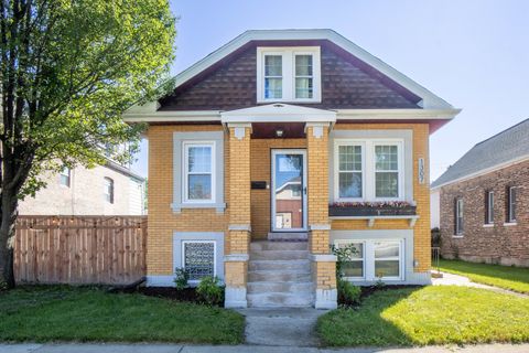 Photo of 1307 Cuyler Avenue, Berwyn, IL 60402 (MLS # 12555558)