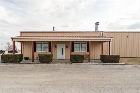 Tiny photo for 26151 E 2500 North Road, Lexington, IL 61753 (MLS # 12555148)