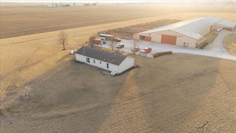 Tiny photo for 26151 E 2500 North Road, Lexington, IL 61753 (MLS # 12555148)