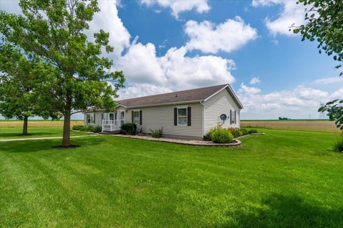 Tiny photo for 26151 E 2500 North Road, Lexington, IL 61753 (MLS # 12555148)