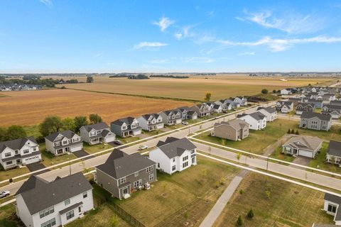 Tiny photo for 115 Piper Glen Avenue, Oswego, IL 60543 (MLS # 12648974)