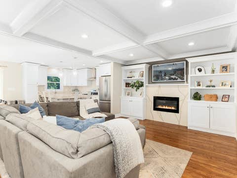 Tiny photo for 4516 Stanley Avenue, Downers Grove, IL 60515 (MLS # 12720306)