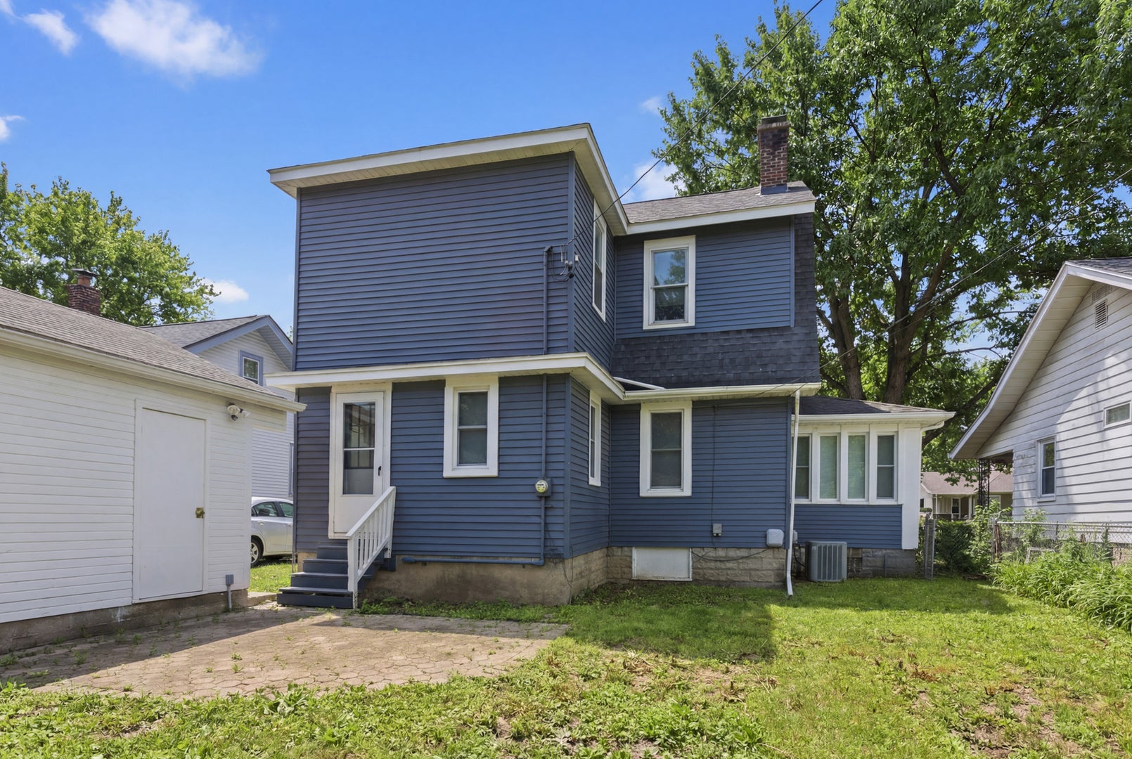 714 Arlington Court