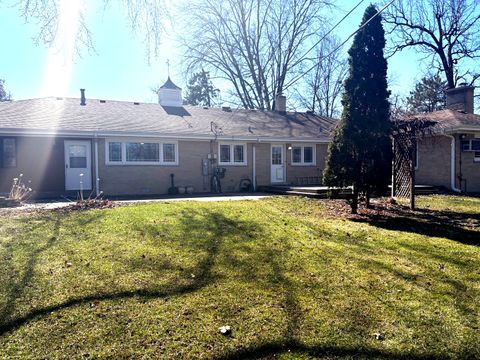 Tiny photo for 17w120 Woodland Avenue, Bensenville, IL 60106 (MLS # 12622527)