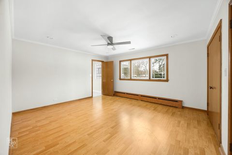 Tiny photo for 17w120 Woodland Avenue, Bensenville, IL 60106 (MLS # 12622527)