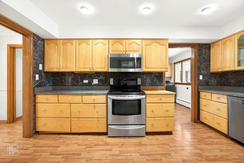 Tiny photo for 17w120 Woodland Avenue, Bensenville, IL 60106 (MLS # 12622527)