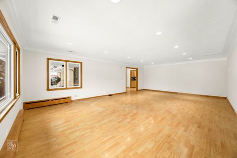 Tiny photo for 17w120 Woodland Avenue, Bensenville, IL 60106 (MLS # 12622527)