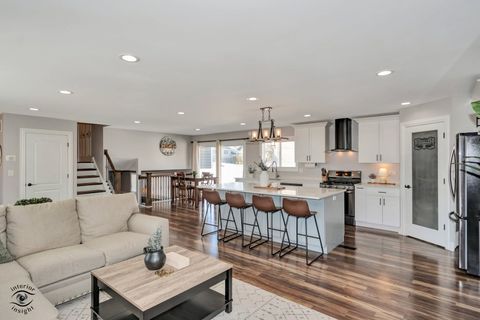 Tiny photo for 13760 W Sandstone Drive, Homer Glen, IL 60491 (MLS # 12600880)