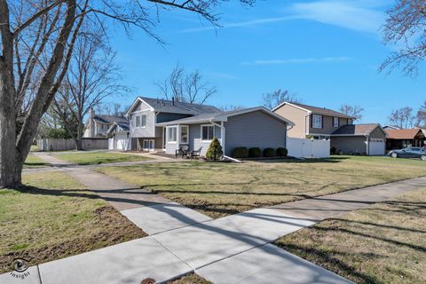 Tiny photo for 13760 W Sandstone Drive, Homer Glen, IL 60491 (MLS # 12600880)