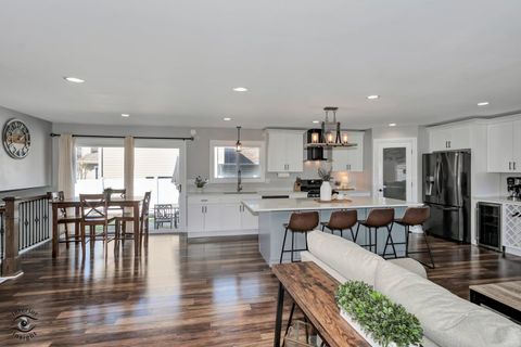 Tiny photo for 13760 W Sandstone Drive, Homer Glen, IL 60491 (MLS # 12600880)