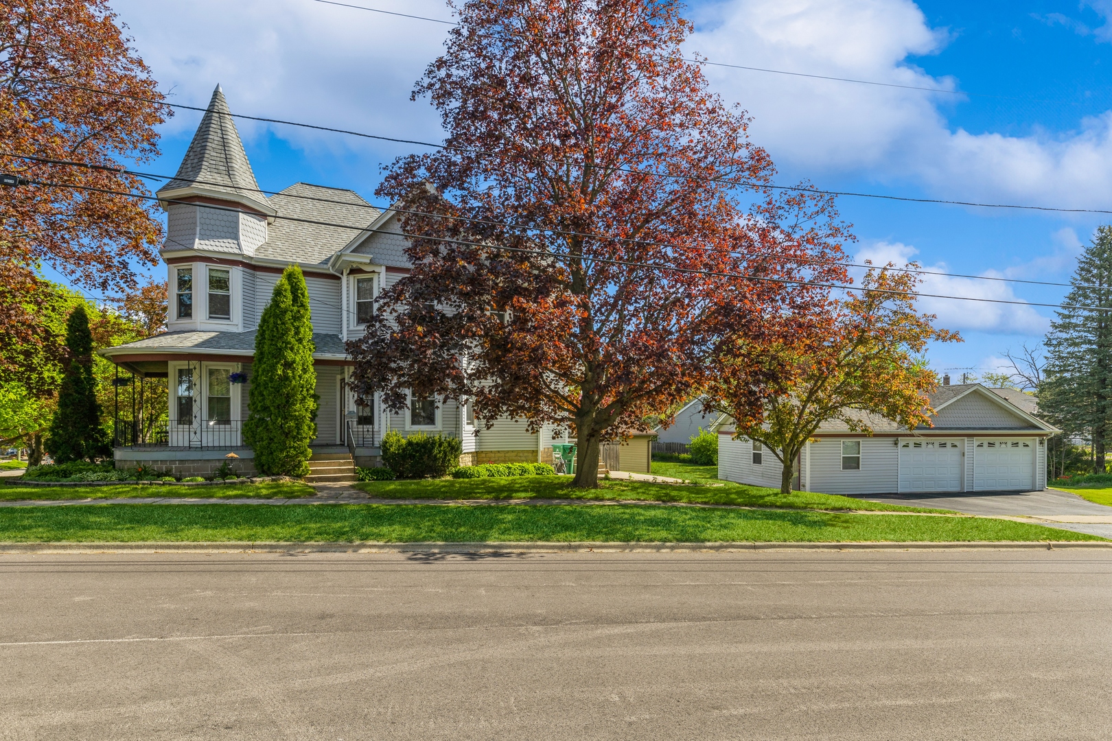 431 Vine Street