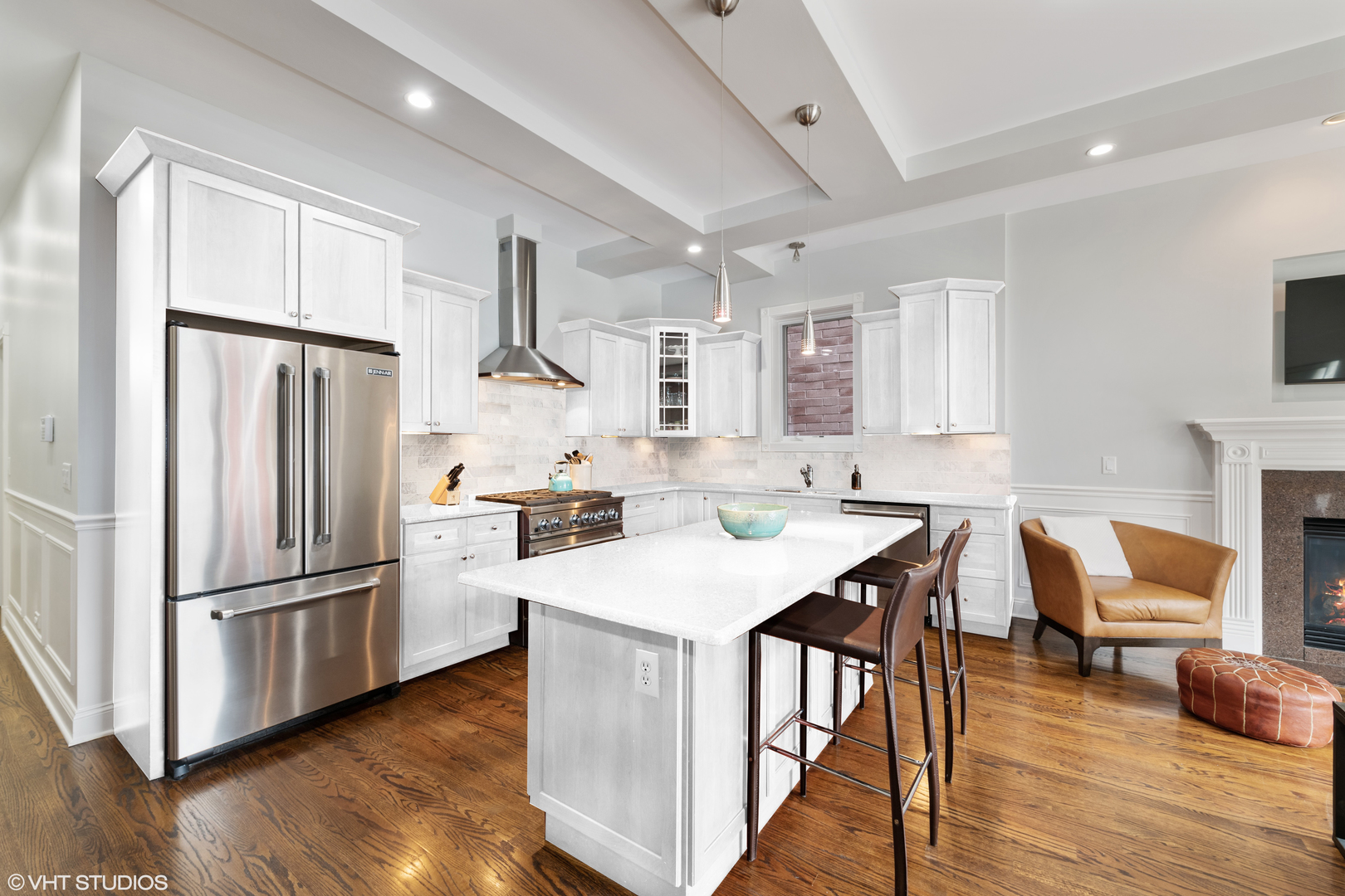 1442 W Belmont Avenue 2E