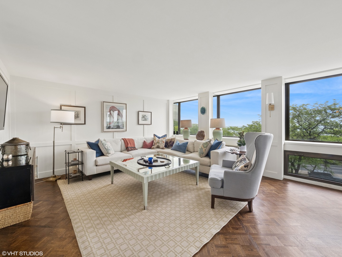1110 N Lake Shore Drive 2S