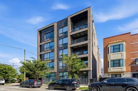 Photo of 2342 W Adams Street #505, Chicago, IL 60612 (MLS # 12738796)