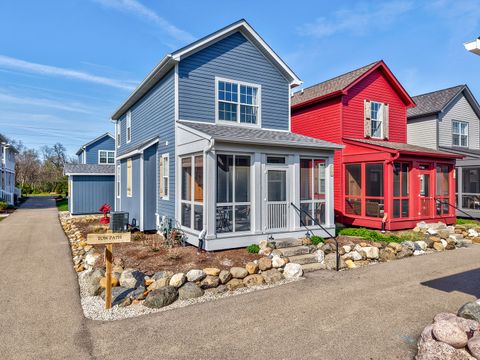 Photo of 100 Great Loop 58 Drive, Ottawa, IL 61350 (MLS # 12626226)