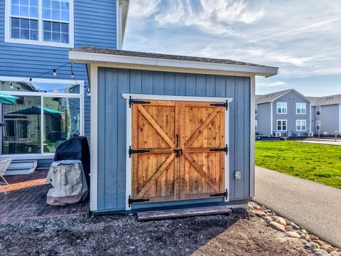 Tiny photo for 100 Great Loop 58 Drive, Ottawa, IL 61350 (MLS # 12626226)