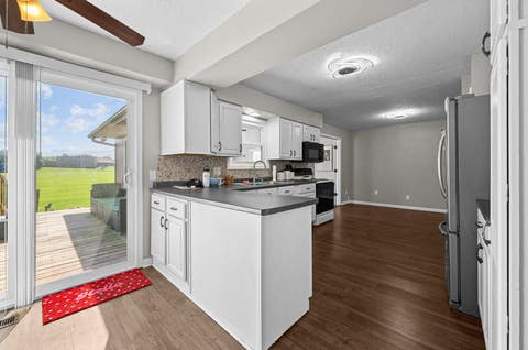 Tiny photo for 3027 Kelling Street, Davenport, IA 52804 (MLS # 12721211)