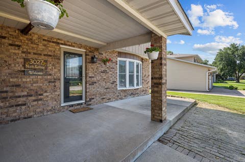 Tiny photo for 3027 Kelling Street, Davenport, IA 52804 (MLS # 12721211)