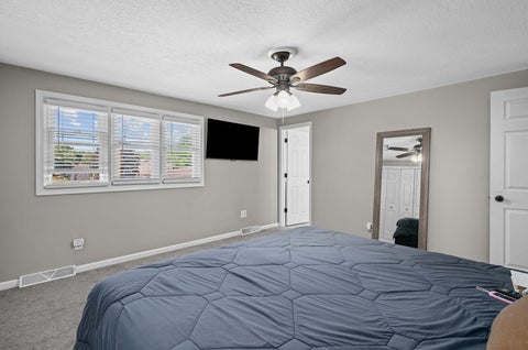 Tiny photo for 3027 Kelling Street, Davenport, IA 52804 (MLS # 12721211)