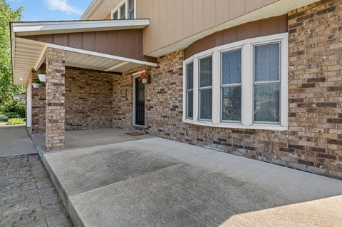 Tiny photo for 3027 Kelling Street, Davenport, IA 52804 (MLS # 12721211)