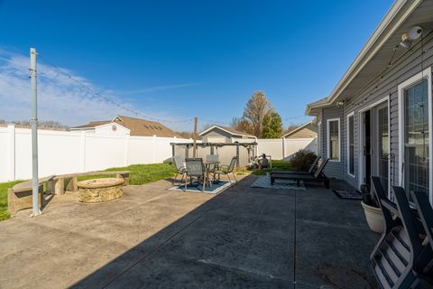 Tiny photo for 106 Chase Lane, Marion, IL 62959 (MLS # 12599222)