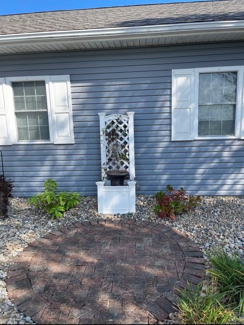 Tiny photo for 106 Chase Lane, Marion, IL 62959 (MLS # 12599222)