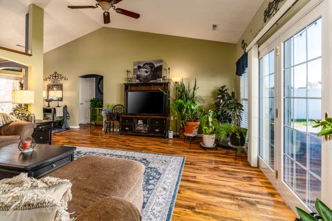 Tiny photo for 106 Chase Lane, Marion, IL 62959 (MLS # 12599222)