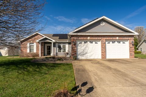 Photo of 106 Chase Lane, Marion, IL 62959 (MLS # 12599222)