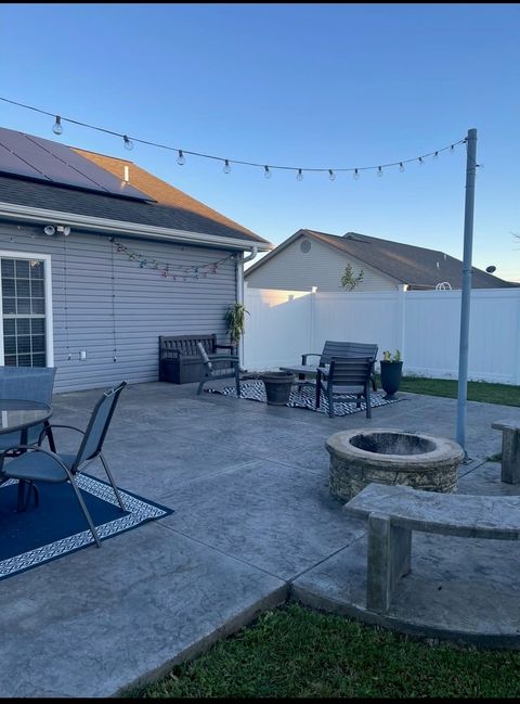 Tiny photo for 106 Chase Lane, Marion, IL 62959 (MLS # 12599222)