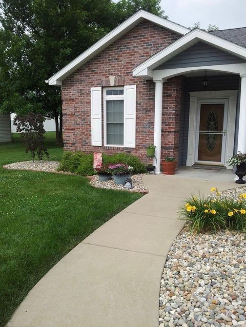 Tiny photo for 106 Chase Lane, Marion, IL 62959 (MLS # 12599222)