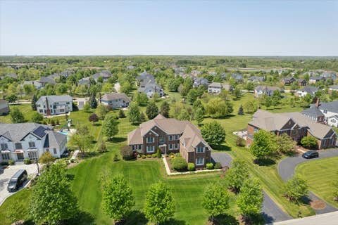 Tiny photo for 40 Wood Oaks Drive, South Barrington, IL 60010 (MLS # 12652392)