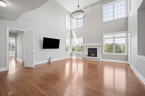 Tiny photo for 40 Wood Oaks Drive, South Barrington, IL 60010 (MLS # 12652392)