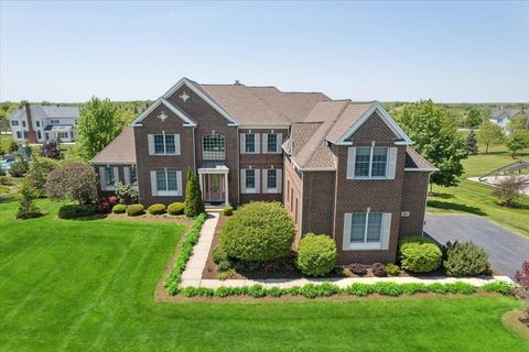 Photo of 40 Wood Oaks Drive, South Barrington, IL 60010 (MLS # 12652392)
