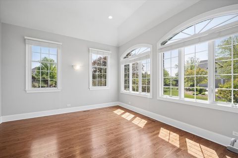 Tiny photo for 40 Wood Oaks Drive, South Barrington, IL 60010 (MLS # 12652392)