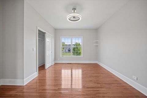 Tiny photo for 40 Wood Oaks Drive, South Barrington, IL 60010 (MLS # 12652392)