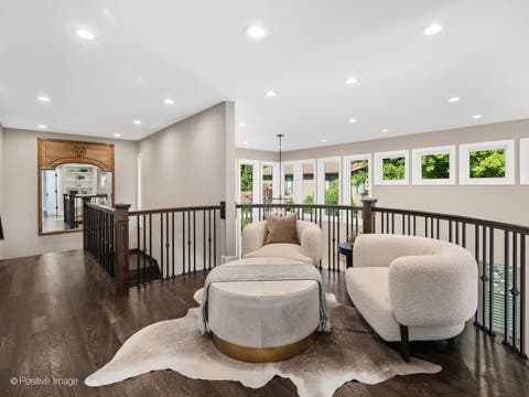 Tiny photo for 1411 Hawthorne Lane, Hinsdale, IL 60521 (MLS # 12719634)