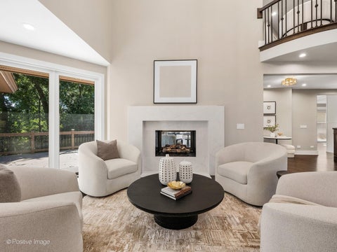 Tiny photo for 1411 Hawthorne Lane, Hinsdale, IL 60521 (MLS # 12719634)
