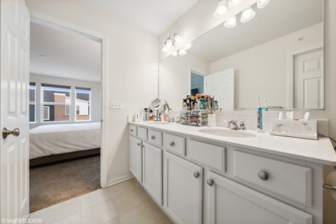 Tiny photo for 3S616 Everton Drive, Warrenville, IL 60555 (MLS # 12650533)