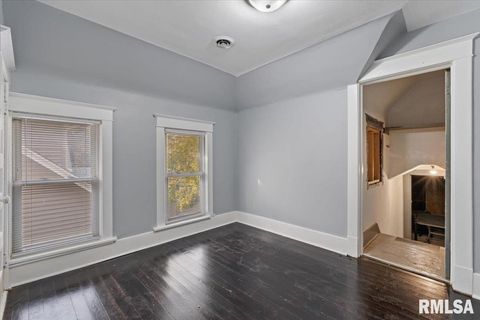 Tiny photo for 1604 N DIVISION Street, Davenport, IA 52804 (MLS # QC4269516)