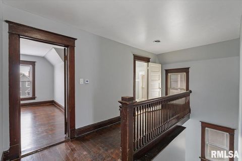 Tiny photo for 1604 N DIVISION Street, Davenport, IA 52804 (MLS # QC4269516)