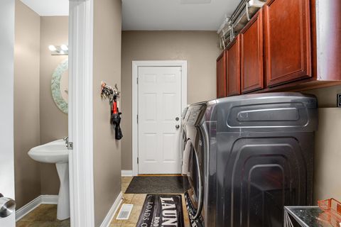 Tiny photo for 17504 DANIELLE Court, Hazel Crest, IL 60429 (MLS # 12475763)