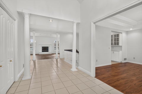 Tiny photo for 5673 18th Street, Bettendorf, IA 52722 (MLS # 12762671)