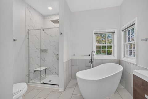 Tiny photo for 5673 18th Street, Bettendorf, IA 52722 (MLS # 12762671)