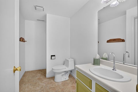 Tiny photo for 5673 18th Street, Bettendorf, IA 52722 (MLS # 12762671)