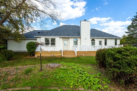 Tiny photo for 5673 18th Street, Bettendorf, IA 52722 (MLS # 12762671)