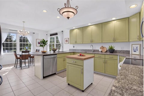 Tiny photo for 5673 18th Street, Bettendorf, IA 52722 (MLS # 12762671)