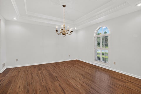 Tiny photo for 5673 18th Street, Bettendorf, IA 52722 (MLS # 12762671)