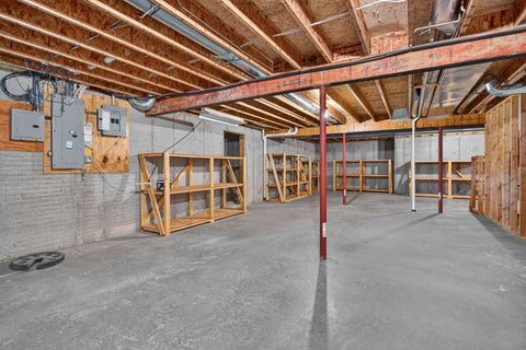 Tiny photo for 5673 18th Street, Bettendorf, IA 52722 (MLS # 12762671)