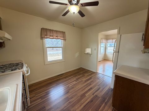 Tiny photo for 507 Oak Avenue, Sterling, IL 61081 (MLS # 12585348)